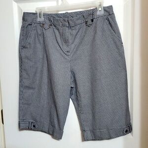 Larry Levine Sport Women's Size 12 Bermuda Shorts